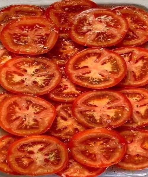 Eating tomatoes: an ally for your health and your kitchen